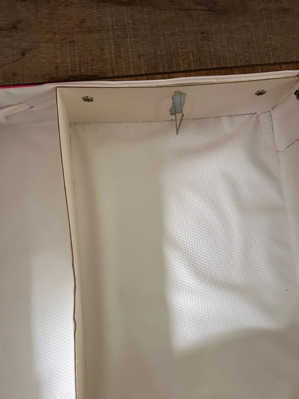 Vintage Fashion Doll Case Holds Barbie, Sindy, Fashion Dolls No. 10100 (M8)